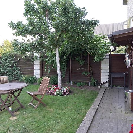 Apartamentai Geguciu Gatveje Klaipėda Zimmer foto